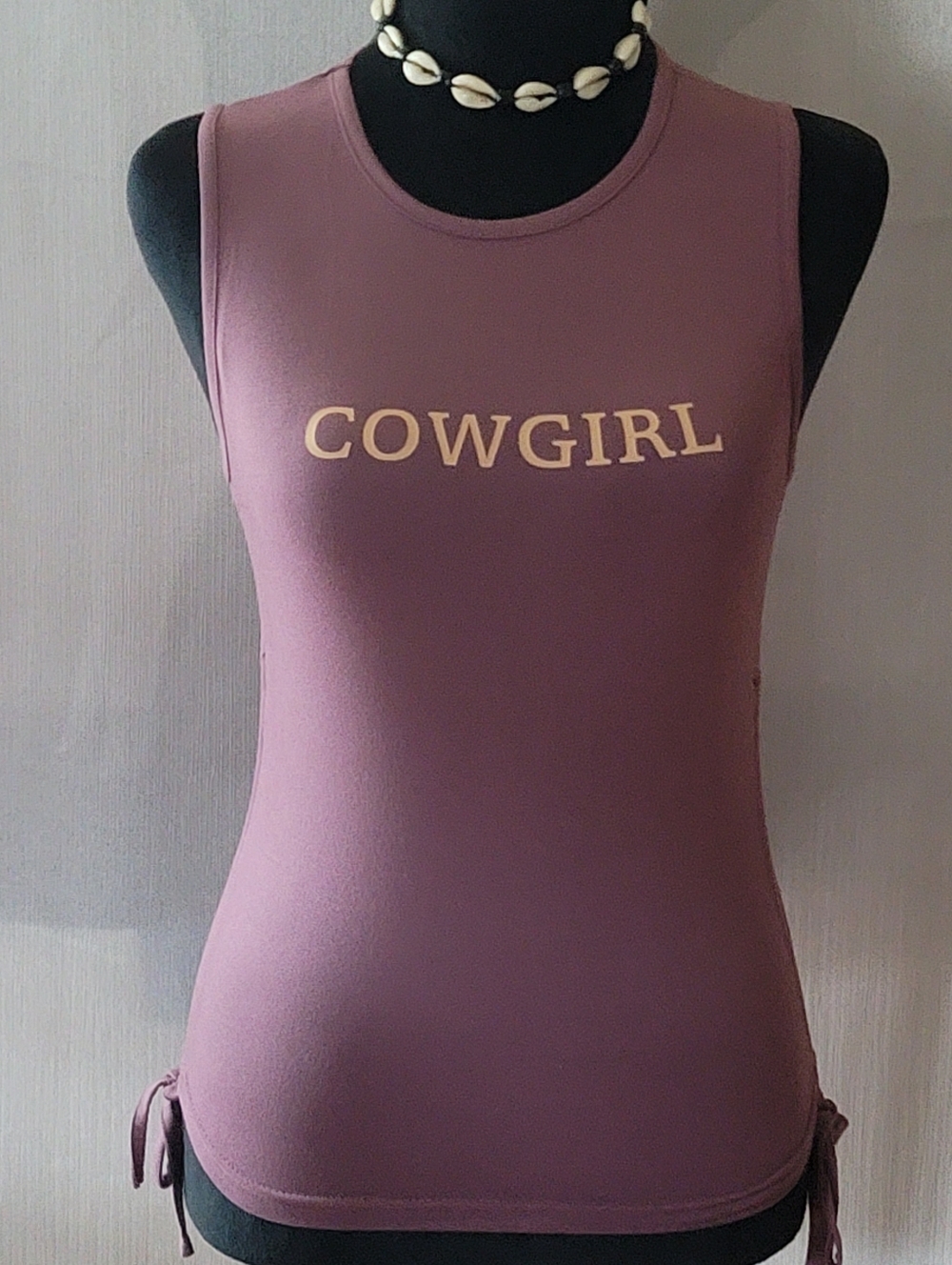 Cowgirl Sleeveless Tank Top in Mauve